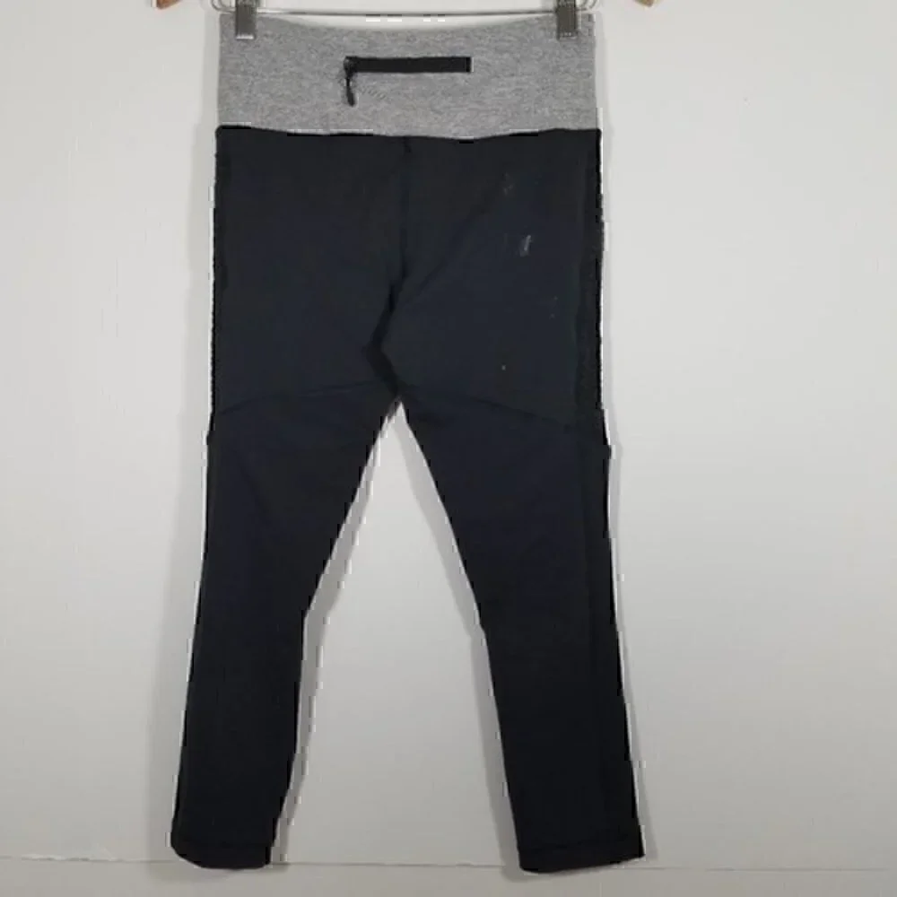 Lululemon Crop Legging Size 6